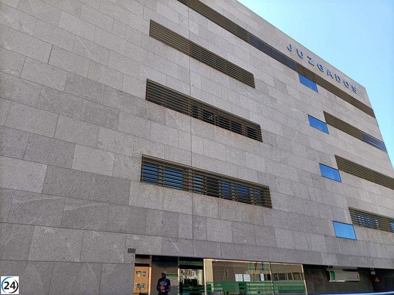Detenido un hombre en Roquetas de Mar por intentar asesinar a su pareja.