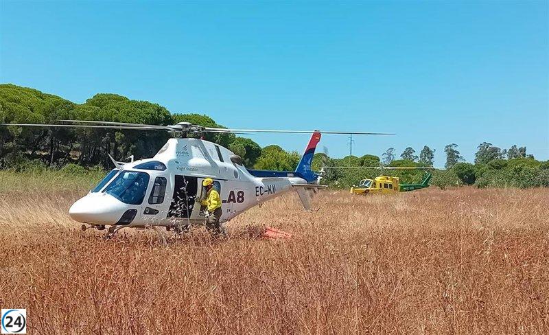 El incendio en Cartaya (Huelva) es controlado y se levantan las evacuaciones de 32 residentes.