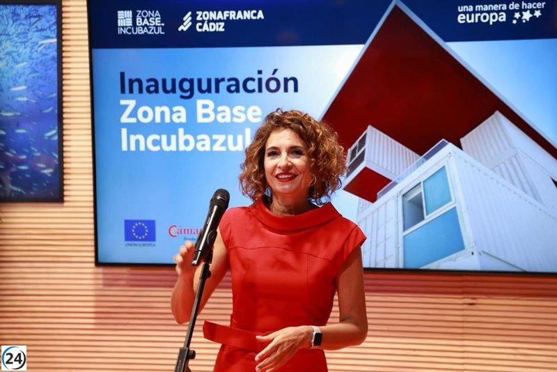 Montero revela adquirido de dos buques marítimos para Navantia en Cádiz por 700 millones.