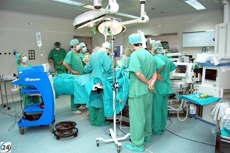 El SAS reduce en más de 20,000 pacientes las listas de espera quirúrgicas, acortando el tiempo de espera en 42 días.