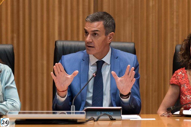 Sánchez critica a Moreno por priorizar 1.500 millones en privatizaciones sanitarias.