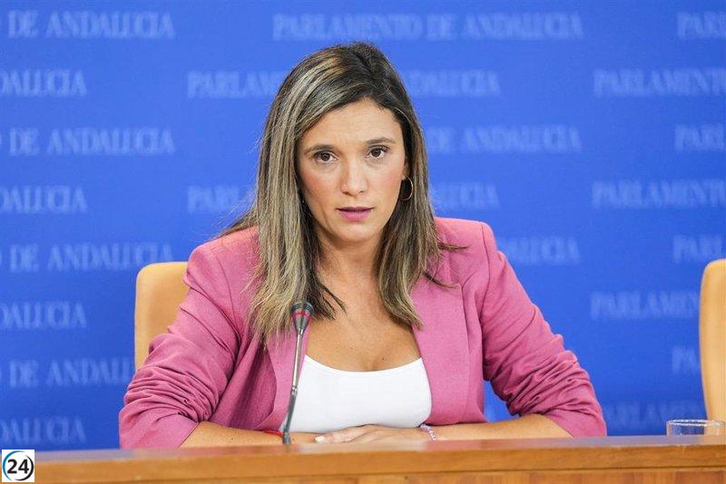 PSOE-A: Moreno se identifica como el rey mago y promete deducciones fiscales a raudales.