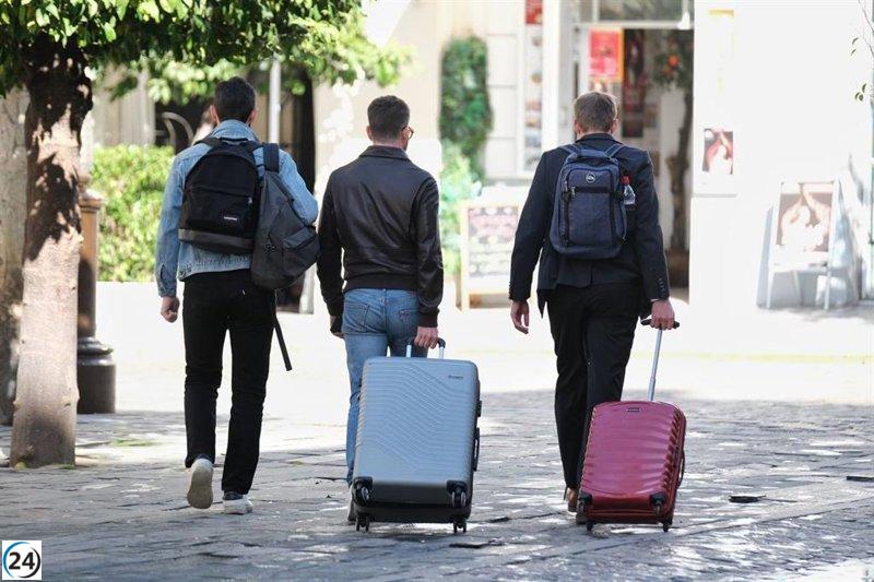 Andalucía establece un sistema que restringe el registro de alojamientos turísticos en áreas con normativas urbanísticas.