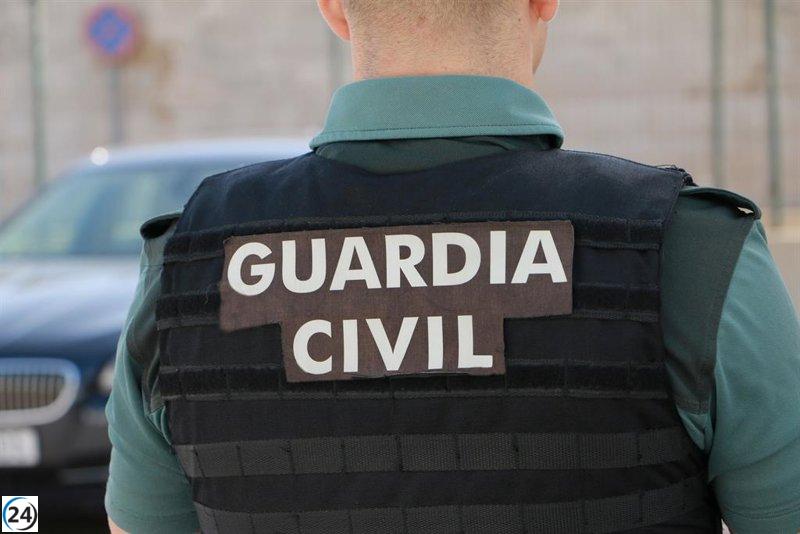 Descubren un cuerpo envuelto en plástico en el pantano de Casasola, Almogía.