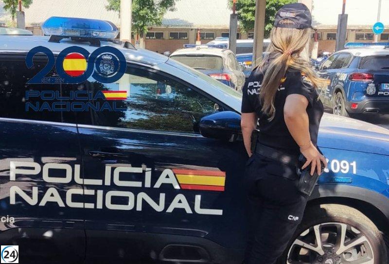 Desmantelan red en Sevilla: siete arrestos y mil plantas confiscadas en operativos.