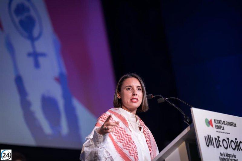 Irene Montero exige una sociedad sin fascismo tras ser abucheada en su llegada a la UGR: