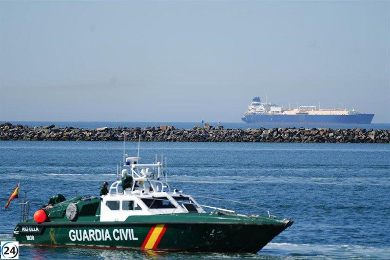 La Guardia Civil y Portugal persiguen a los responsables de la narcolancha que causó la muerte de un agente en el Guadiana.
