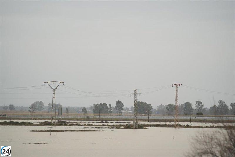 Andalucía activa el Plan de Emergencia por Inundaciones ante alerta roja en la costa de Huelva.