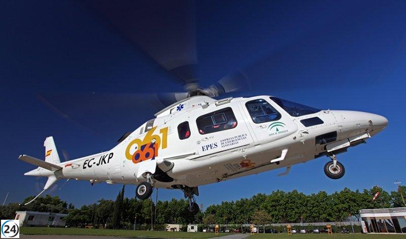 Trabajador sufre lesiones al caer desde tres metros en un hogar de Vera, Almería.