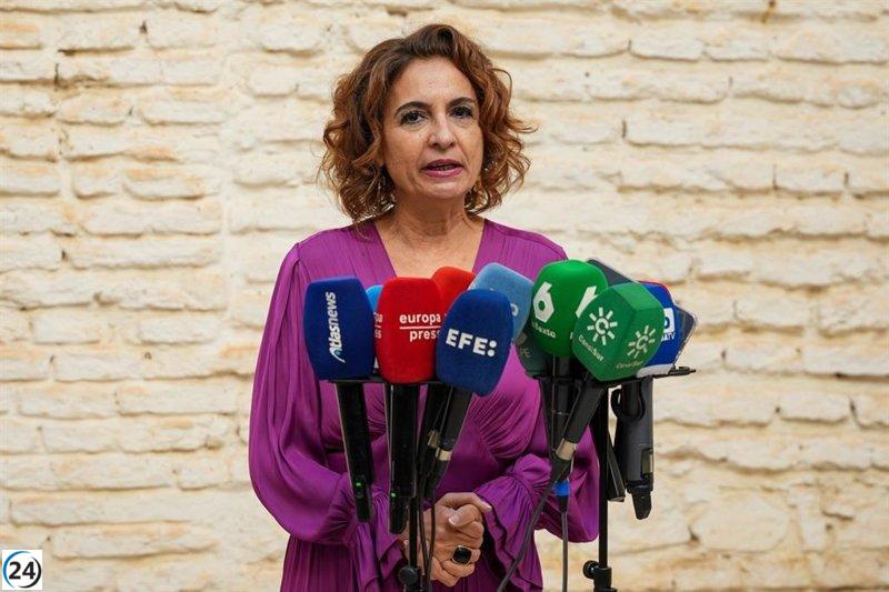 Montero advierte a Ábalos que el Gobierno y el PSOE no cederán ante sus acusaciones engañosas.