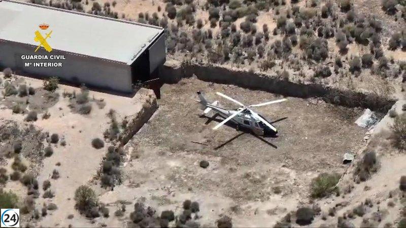 Desarticulan red que traficaba hachís en helicóptero desde Marruecos hacia el sur de España.