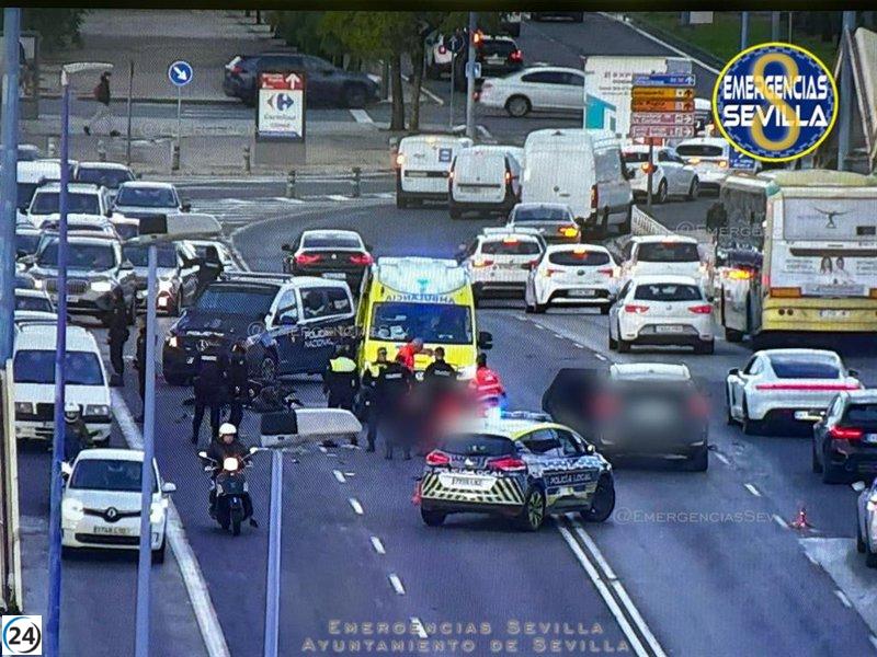 Tragedia vial en Sevilla: un hombre de 47 años fallece tras un choque en el Puente del Cristo de la Expiración.