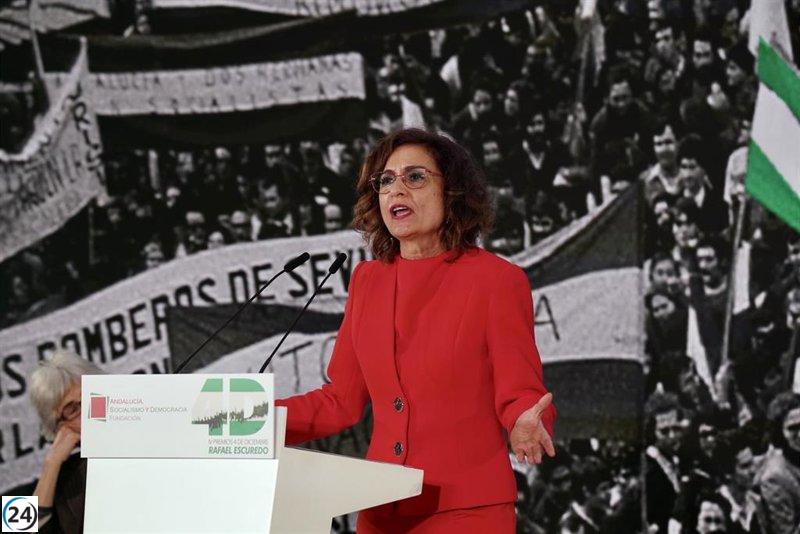 Montero convoca a la Interparlamentaria del PSOE-A tras presentar su nuevo modelo de financiación.