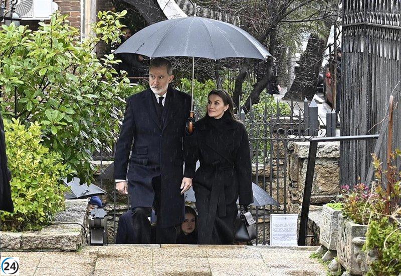 Los Reyes participarán el jueves en el funeral por las víctimas de Adamuz en Huelva.