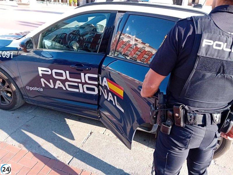 Hombre arrestado por el homicidio de su madre y el ataque grave a su padre en Algeciras.