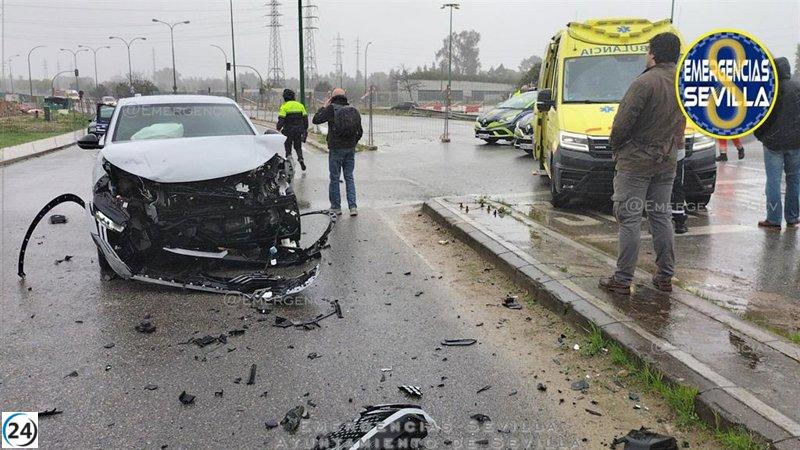 Accidente en la carretera de Su Eminencia deja cuatro personas heridas.