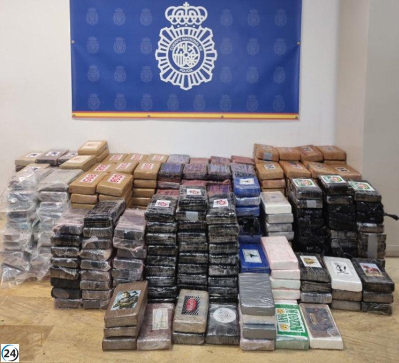Aprehendido en San Roque (Cádiz) el transportista de un camión con 600 kilos de cocaína.