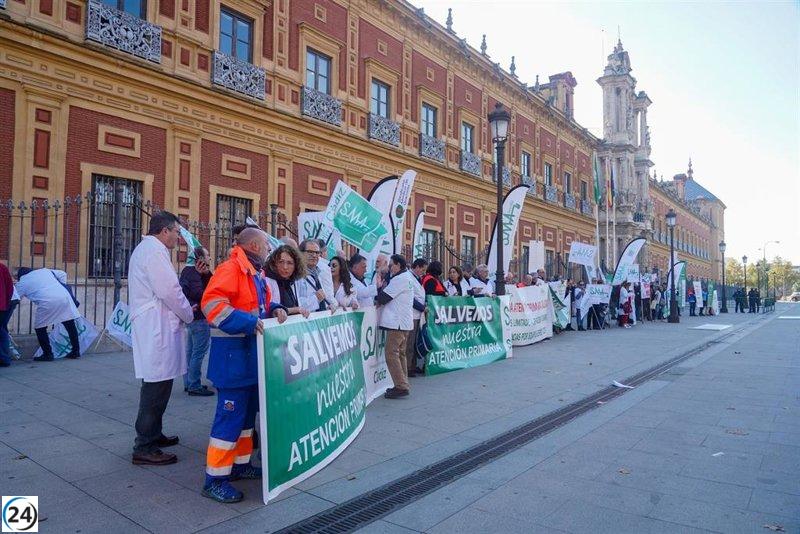 Médicos de atención primaria convocan nueva huelga y protestas en Andalucía.