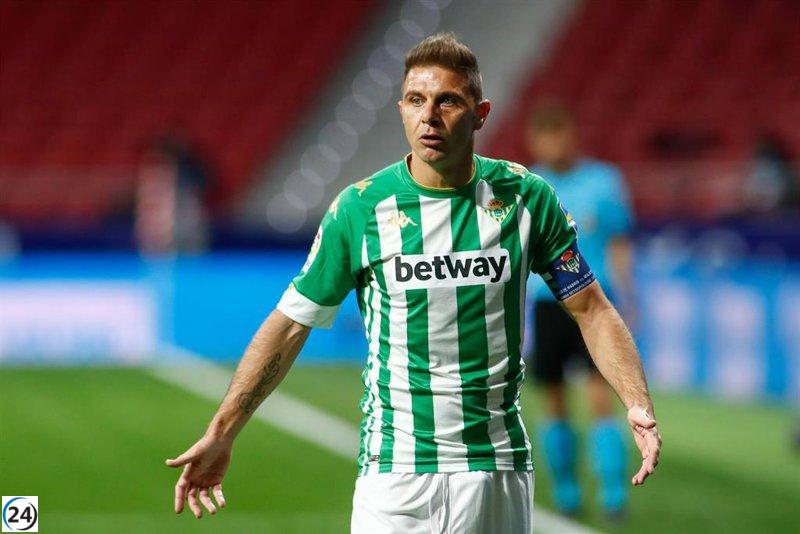 La leyenda del Betis, Joaquín Sánchez, se retira después de 23 años en la élite.