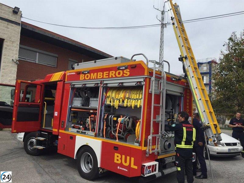 Dos personas resultan heridas al intentar apagar un incendio agrícola en Granada.