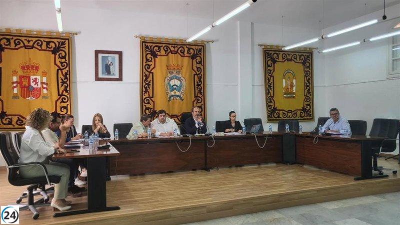 El pleno de Carboneras declara el sector del Algarrobico no urbanizable de especial protección.