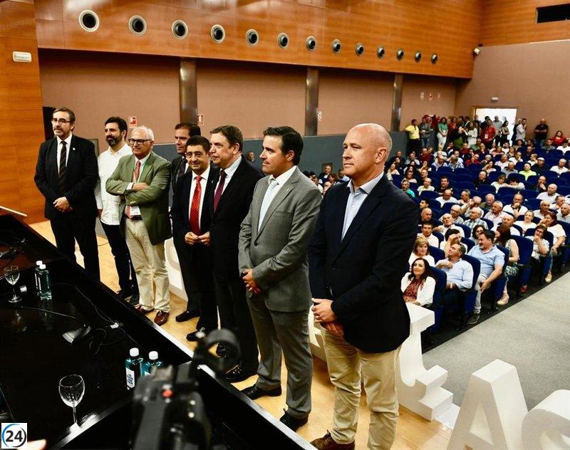 Planas prevé mantener el abastecimiento de aceite de oliva sin rupturas de stock.