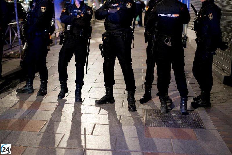 Cliente detenido por agredir a varias personas en un bar de Córdoba.