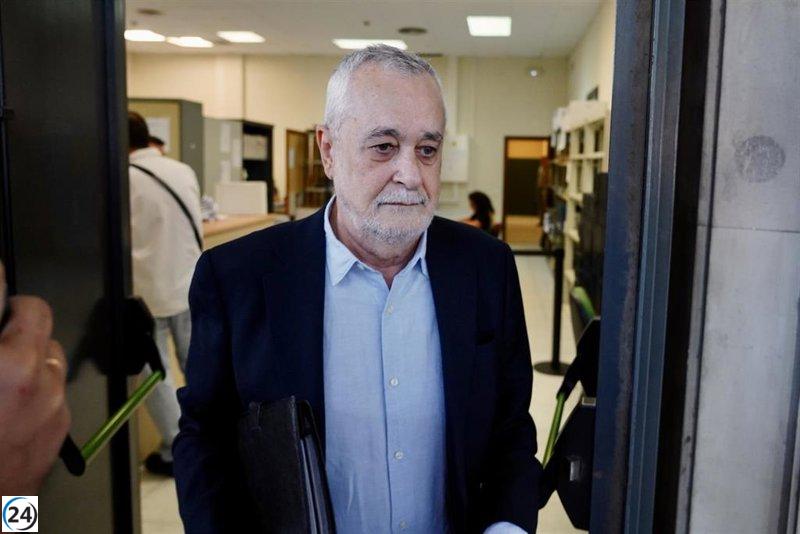 Griñán acude a juzgados para examen forense sobre tratamiento en prisión.
