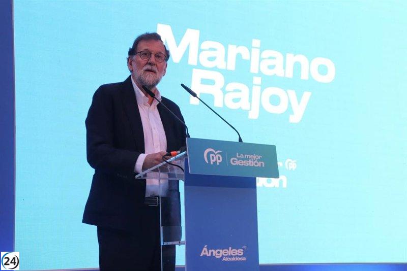 Rajoy defiende la capacidad de gobernar del PP frente a sus críticos.