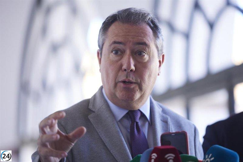 Espadas exige el cumplimiento del acuerdo de atención primaria por parte de la Junta.