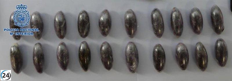 Sexagenario ingresado en UCI tras ingerir 120 bellotas de hachís en Granada.