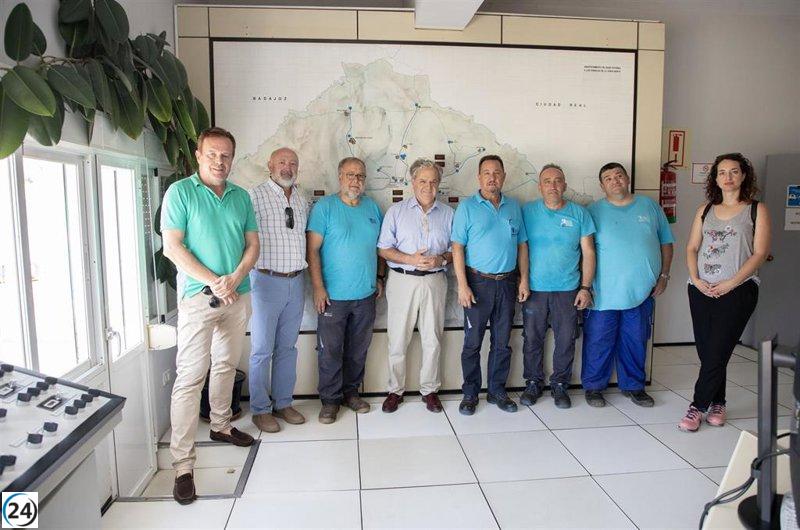 Salvador Fuentes garantiza acceso a agua potable en la ETAP de Sierra Boyera.