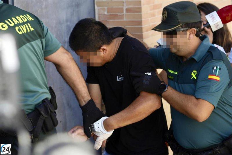El juez envía a prisión al marido de la mujer asesinada en Utrera (Sevilla) sin fianza.