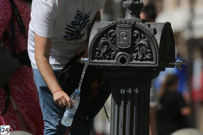 Sevilla y otros cinco municipios superan los 27º, con Osuna registrando la temperatura más alta de la madrugada con 28,4º.