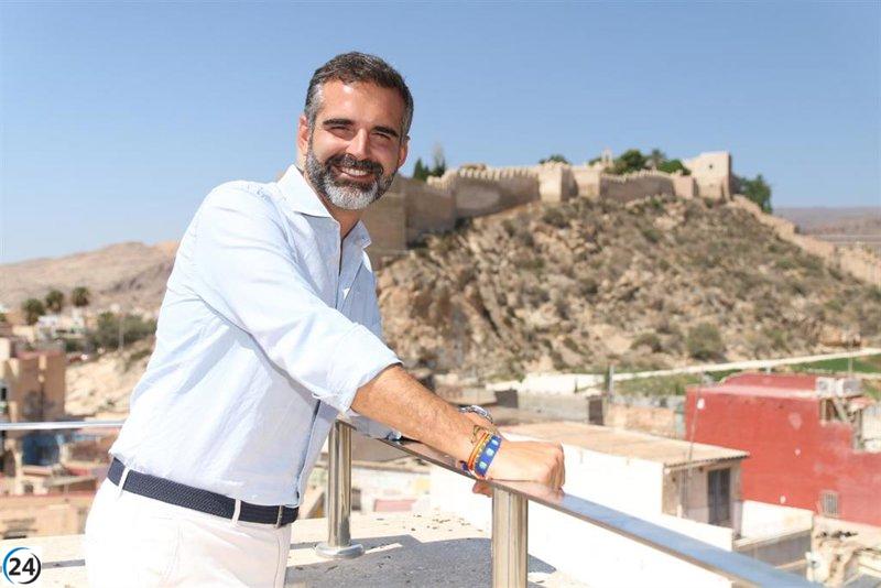 El alcalde Fernández-Pacheco prioriza el enfoque urbano en el segundo Plan de Acción por el Clima.