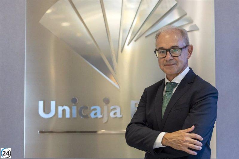 Isidro Rubiales asume el cargo de CEO en Unicaja Banco, convirtiéndose en el único consejero ejecutivo.