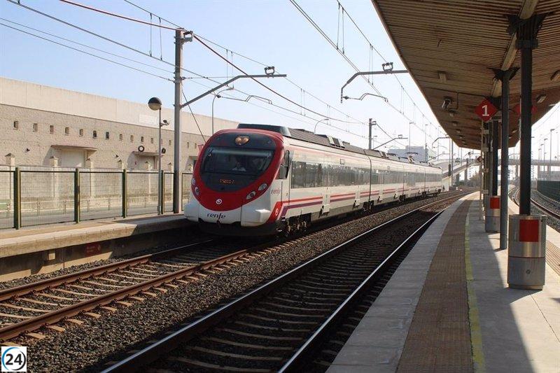 El servicio de trenes Huelva-Sevilla vuelve a operar tras el incidente en San Juan del Puerto.