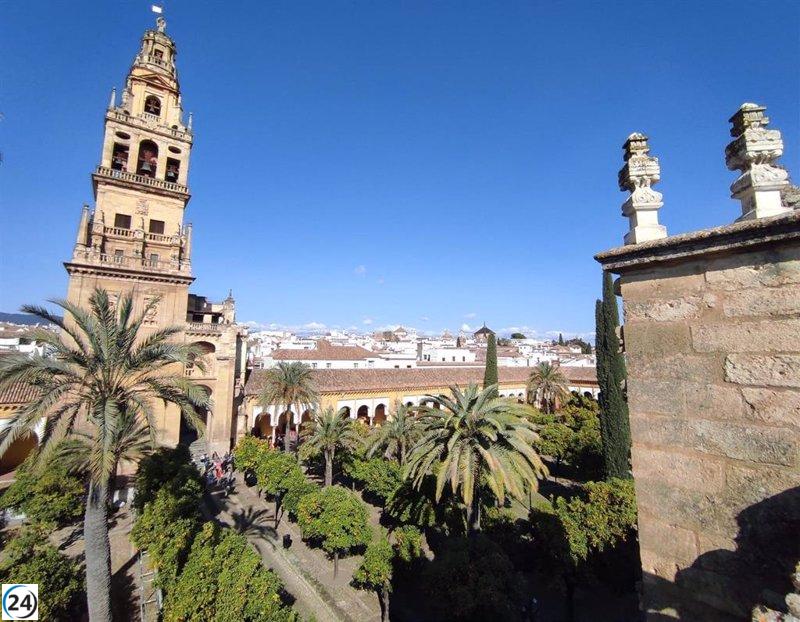 Posible sanción de 45.000 euros para el turista que dañó la Mezquita de Córdoba con un dron.