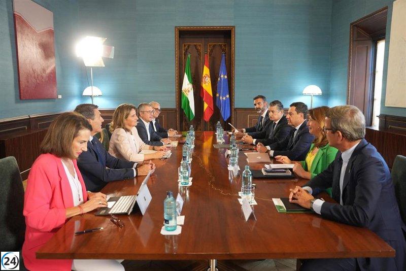 Junta y Gobierno pactan reuniones para abordar el impacto en Doñana junto a regantes y agricultores.
