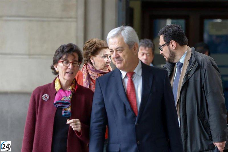 Exconsejeros Vallejo, Soler, Ávila y Maldonado investigados por préstamos no devueltos de 22 millones.