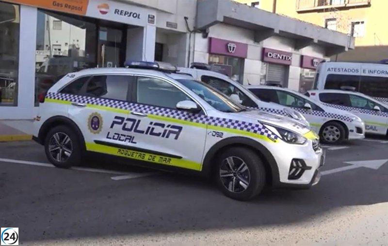 Aparece cadáver en descampado de Roquetas de Mar: las autoridades investigan presunto atropello.