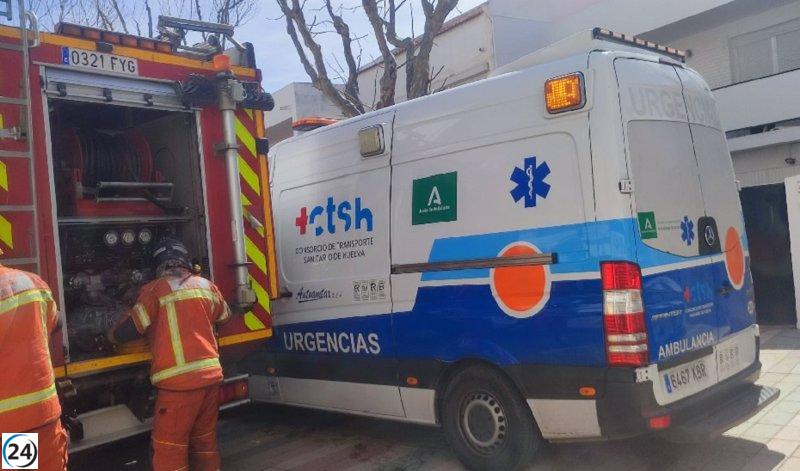 Trágica muerte de un hombre en Moguer (Huelva) al quedar atrapado bajo un tractor en una finca.