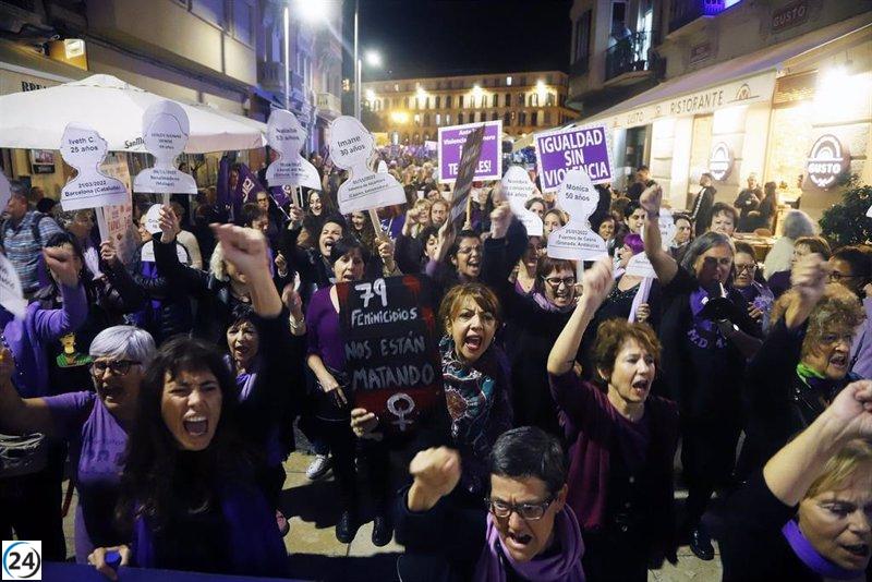 Andalucía en pie contra la violencia de género: movilización por el Día Internacional de la Eliminación de la Violencia contra la Mujer.