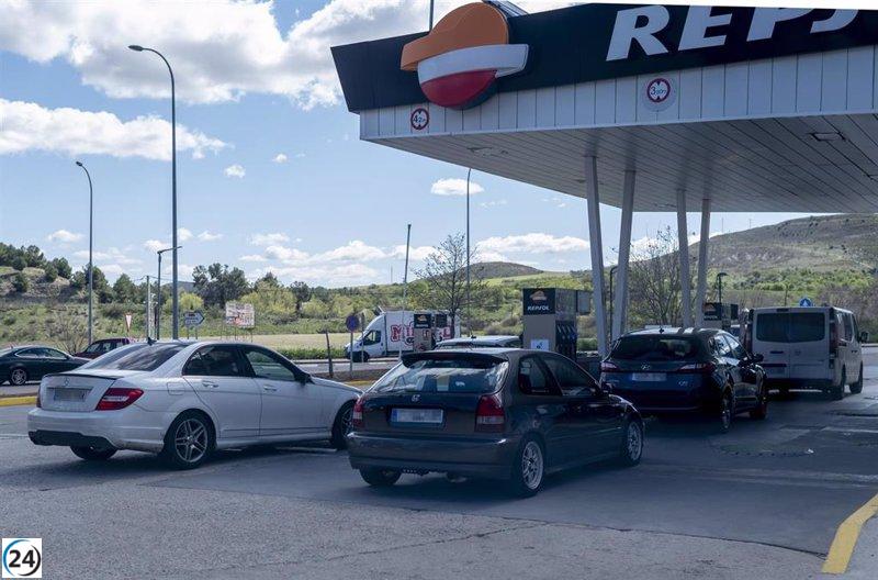 Repsol se ve limitada en la expansión de gasolineras en Córdoba, Huelva y Jaén debido a exceder el límite del 30% de cuota.