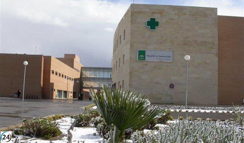 Cinco jóvenes heridos tras chocar su turismo contra un muro en Vera (Almería): la necesidad de mejorar la seguridad vial.