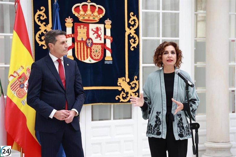Montero defiende el incremento de 12.500 millones en el presupuesto para 2024, triplicando las demandas previas de 2015.