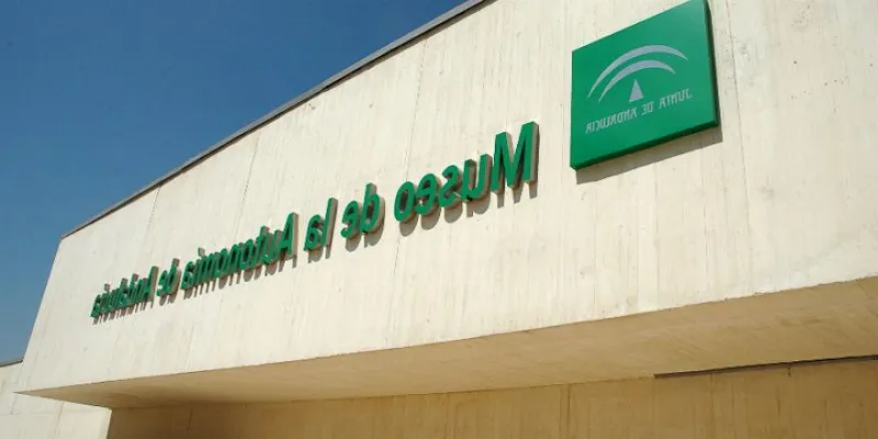 Explorando la fascinante colección de arte popular del Museo de la Autonomía de Andalucía en Málaga